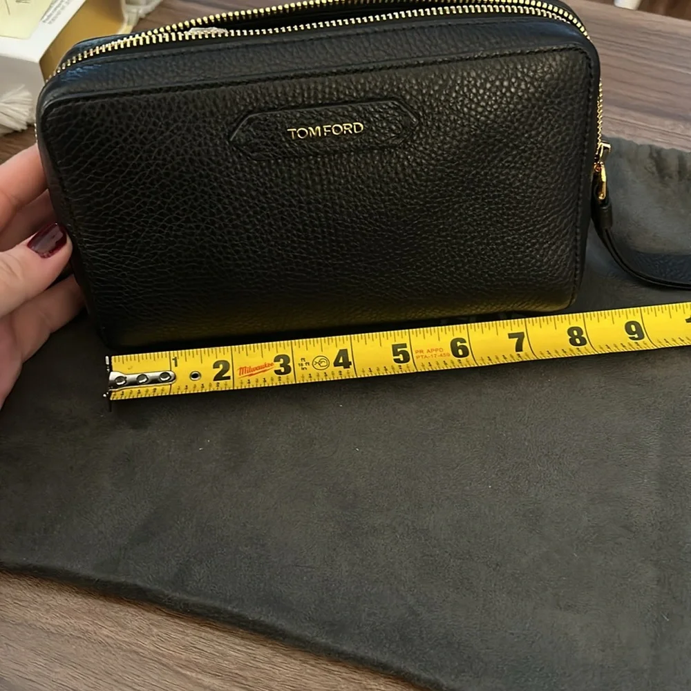 PRICE DROP!! TOM FORD wristlet medium bag - Picture 6 of 9